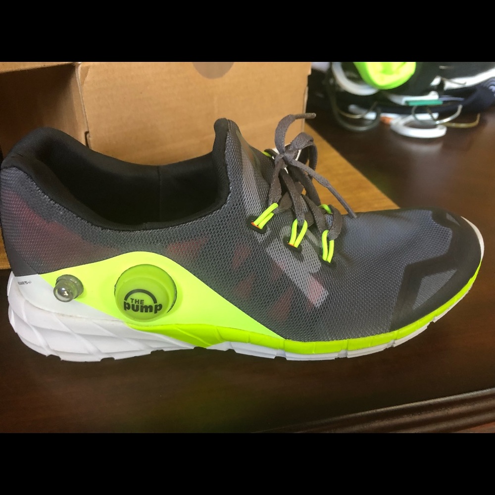 New in box boys Reebok ZPump Fusion size 1.5